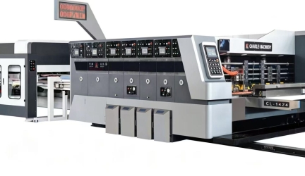 FULL ADSORB COMPUTER INTELLIGENT HIGH‑DEFINITION INK PRINTING SLOTTING AND DIE‑CUTTING MACHINE